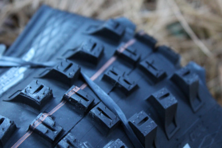 Schwalbe Big Betty Evo Super Gravity 29x2.40 Addix Soft E-50 TL-Ready - Img 6