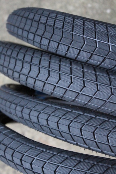 Schwalbe Super Moto-X Reflex GreenGuard 26X2.40 - Sarma - Img 6