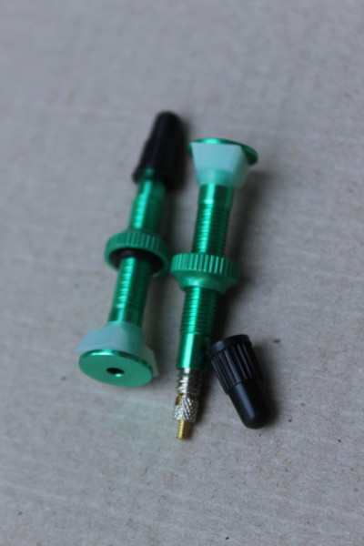 Set Valva tubeless FV 40mm Wake - verde - Img 4