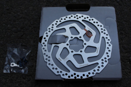 Shimano SM-RT26-M - 180mm disc rotor - Img 6