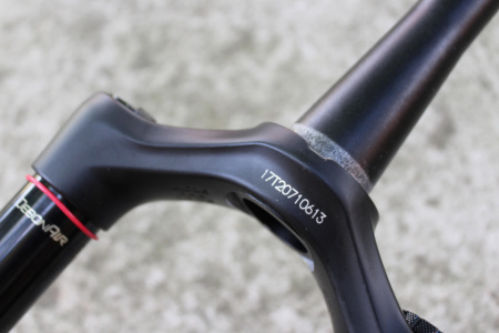 RockShox Lyrik Select RC 29″ DebonAir 170mm Boost 15X110mm Tapered - Ax Maxle Ultimate - Img 3