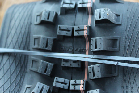 Schwalbe Big Betty Evo Super Gravity 29x2.40 Addix Soft E-50 TL-Ready - Img 7