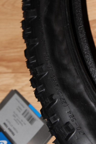 Schwalbe Tough Tom Performance 27.5x2.80 - Img 5