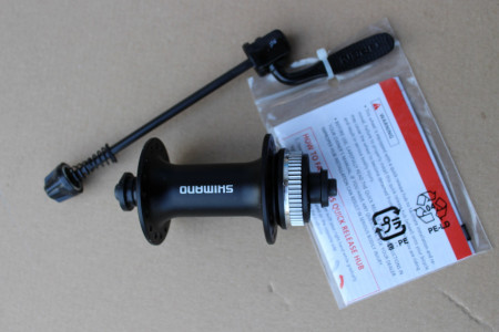 Shimano HB-M3050 CenterLock Disc butuc fata + QR 32 gauri - Img 3