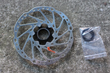 Shimano SM-RT64 Center-Lock - 203mm disc rotor - Img 3