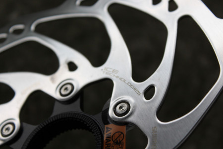 Shimano SM-RT70-L SLX IceTech External Centerlock - 203mm disc rotor - Img 2