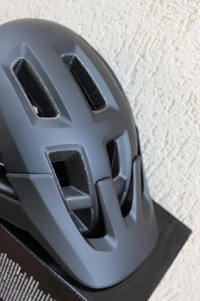 Lazer Coyote MIPS - MTB casca - S(52-56cm) negru - Img 8