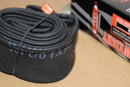 Maxxis WelterWeight AV - 26x1.90-2.215 camera MTB - Img 5