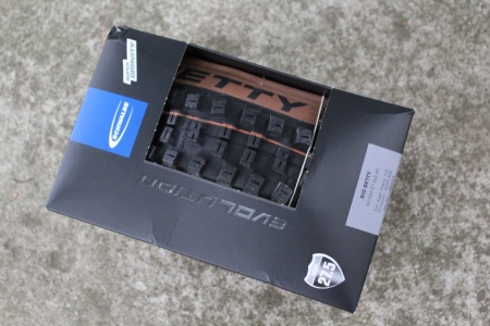 Schwalbe Big Betty Evo Super Gravity 27.5x2.40" Addix Soft E-50 - pliabil - Img 3