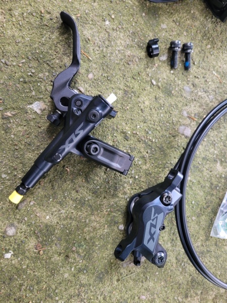 Shimano SLX BR-M7120-B J-Kit set complet - 4 piston - Img 2
