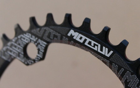 Foaie Motguv 34T - narrow wide 1x7-12vit. - 104mmBCD negru - Img 4