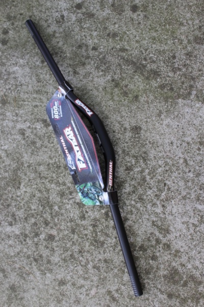 Renthal Fatbar V2 Riser Handlebar 800mm - rise 30 negru - Img 4