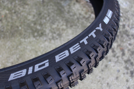 Schwalbe Big Betty E-50 Addix TwinSkin 29x2.40 - sarma - Img 3