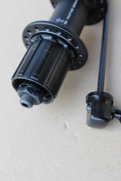 Shimano FH-M3050 CenterLock Disc butuc spate + QR 32 gauri - Img 5