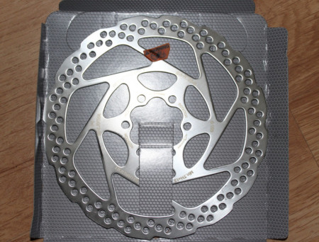 Shimano SM-RT56 Deore - 160mm disc rotor - Img 7