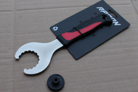 Cheie monobloc Radon pentru Hollowtech ll + capat - Img 2
