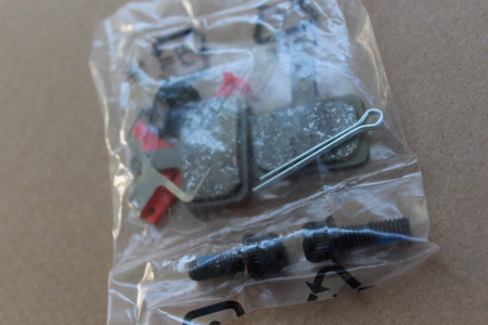 Shimano BR-MT200 Post-Mount etrier + placute si accesorii - Img 8