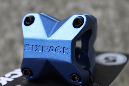 Sixpack Racing Kamikaze 31.8mm - Albastru - pipa bicicleta - Img 7