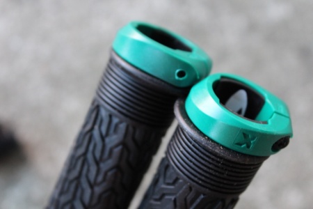 Sixpack Racing S-Trix PA manson lock-on verde - Img 3