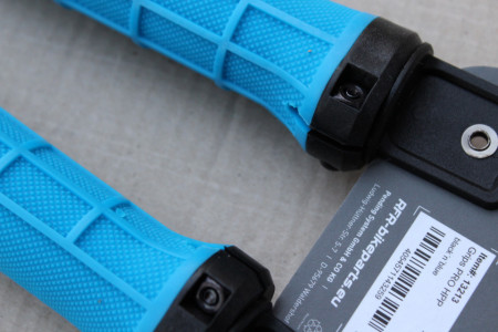 Triple 8 Pro HPA Lock-on grips by Cube - albastru - Img 5