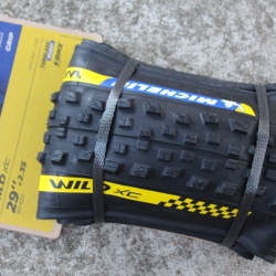 Michelin WILD XC Racing Line 29x2.35 Tubeless pliabil - cauciuc MTB - Img 3