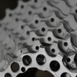 Pinion Sram PG970 - 11-34T - 9vit. Argintiu