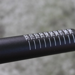 Renthal Fatbar V2 Riser Handlebar 800mm - rise 30 negru