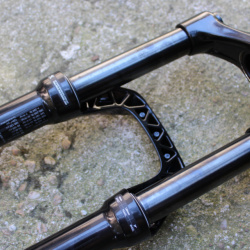RockShox Recon SILVER RL SOLO AIR 29″ 130MM Tapered Boost - Img 6