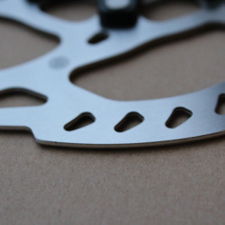 Shimano SM-RT70 SLX IceTech Centerlock - 180mm disc rotor - Img 7