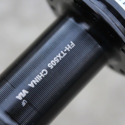 Shimano TOURNEY FH-TX505 Center-Lock butuc spate + QR - 32gauri - Img 5