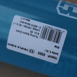 Triple Eight Icon bidon - 750ml albastru