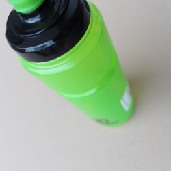Triple Eight Icon bidon - 750ml verde - Img 5