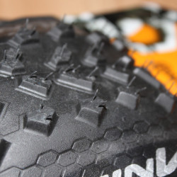 Continental Mountain King 3 ShieldWall Tubeless 27.5x2.3