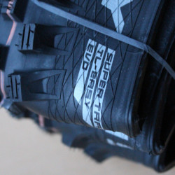 Schwalbe Magic Mary Evo 27.5x2.40 Addix Soft - Super Trail DH TL-Easy