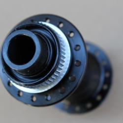 Shimano HB-MT410-B Boost Center-Lock butuc fata 15x110mm 32h - Img 6