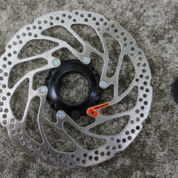 SHIMANO STEPS disc frana RT-EM300-M 180mm CENTER-LOCK - Img 2