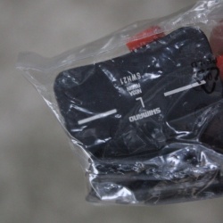Shimano XT BR-M8120 etrier Post-Mount + placute N03A - Img 6