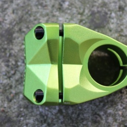 Sixpack Racing Kamikaze 31.8mm - Verde - pipa bicicleta - Img 3
