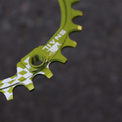 Snail Narrow Wide CNC Ultralight 30T 104bcd - Verde