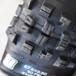Maxxis Minion DHR II 27.5x2.50" WT TR-DD 3C MaxxTerra 120 anvelopa pliabil - Img 3