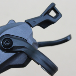 Shimano maneta dreapta cu colier Shimano XT Linkglide SL-M8130 11vit. E-bike