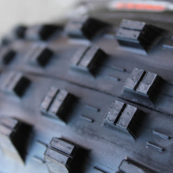 Maxxis Shorty 27.5x2.40" TR EXO 3C MaxxTerra 60 Folding - Img 6