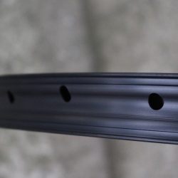 Race Face AR30 Offset - 29 Inch - 32 gauri janta MTB - Img 6