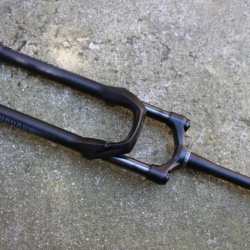 RockShox Judy Silver TK 29" Solo Air 120 Tapered Boost furca telescopica - Img 2
