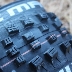 Schwalbe Magic Mary Evo 29x2.60 Addix Soft - Super Gravity DH TL-Easy