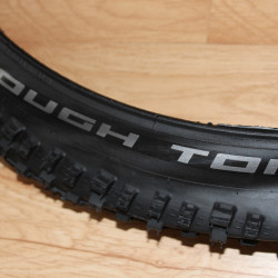 Schwalbe Tough Tom Dual Performance 26x2.25 - (fostul Nobby Nic)