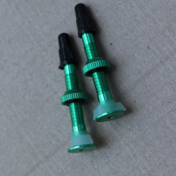 Set Valva tubeless FV 40mm Wake - verde