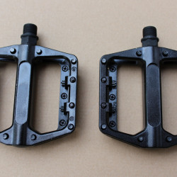 3-19 All Mountain platform pedal