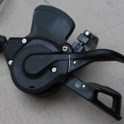 Shimano maneta dreapta cu colier Deore SL-M5100 Display 11vit.
