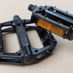 3-19 All Mountain platform pedal
